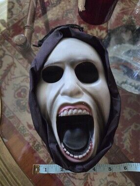 Vintage HALLOWEEN Gemmy Light Up  Mask Hanging Decor  2008 WINDOW LEECHERS Works